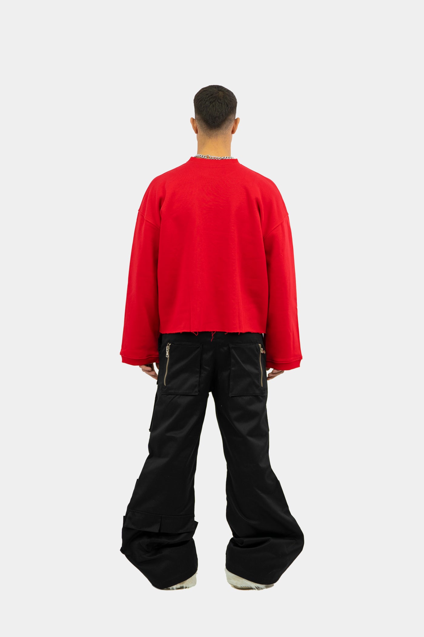 007 RED CREWNECK