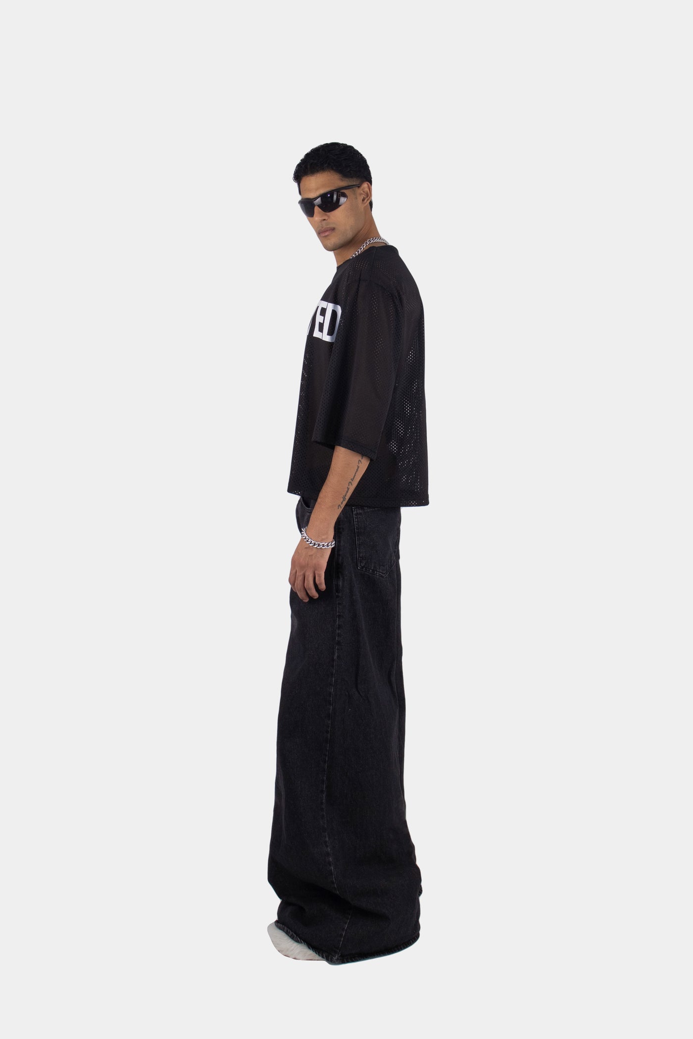 GRID TEE