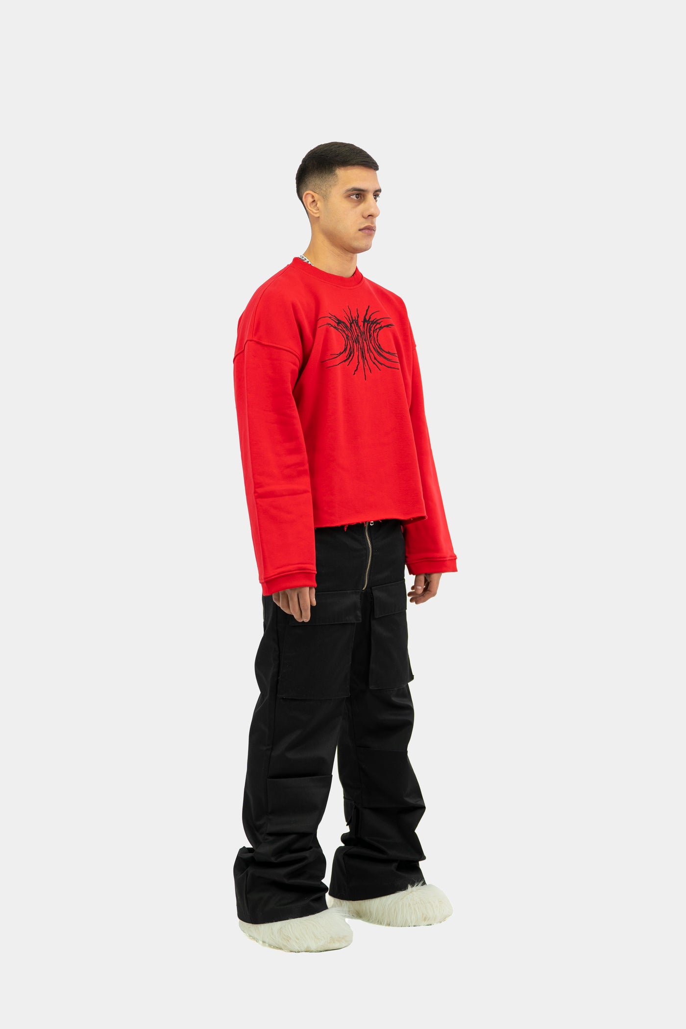 007 RED CREWNECK