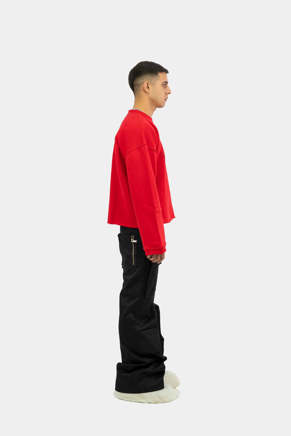 007 RED CREWNECK