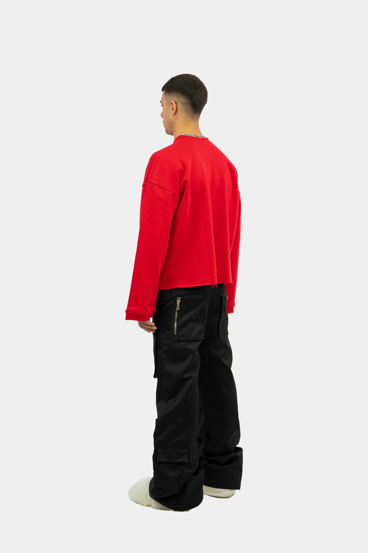 007 RED CREWNECK