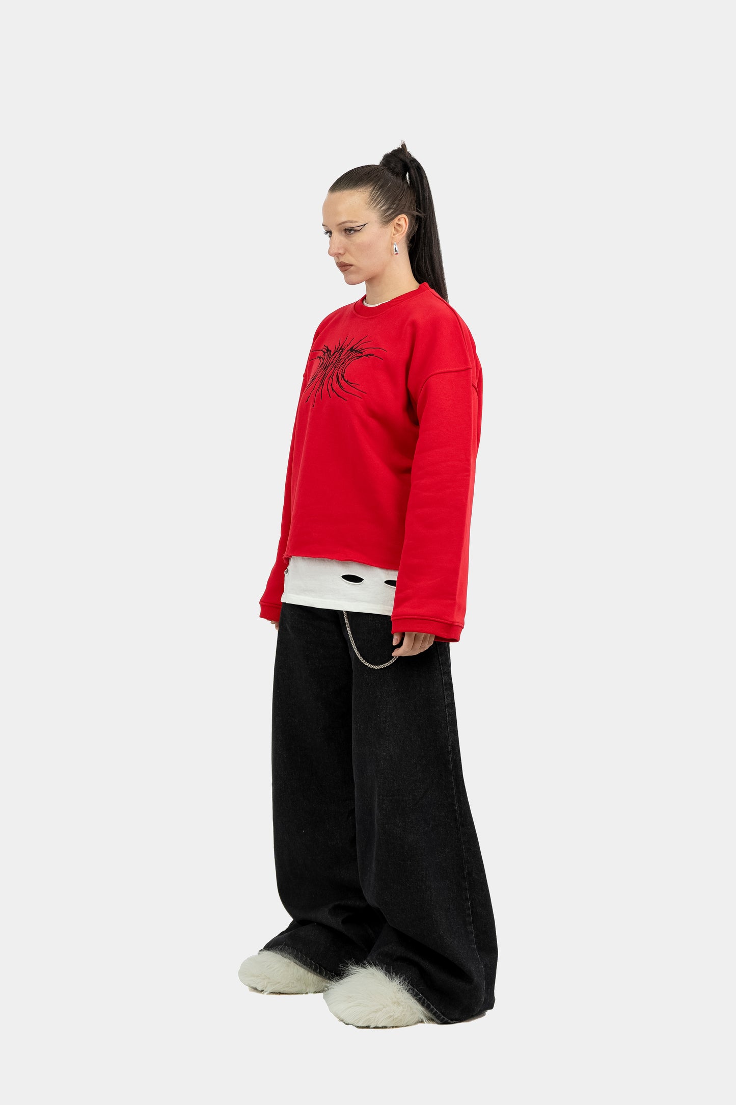 008 RED CREWNECK