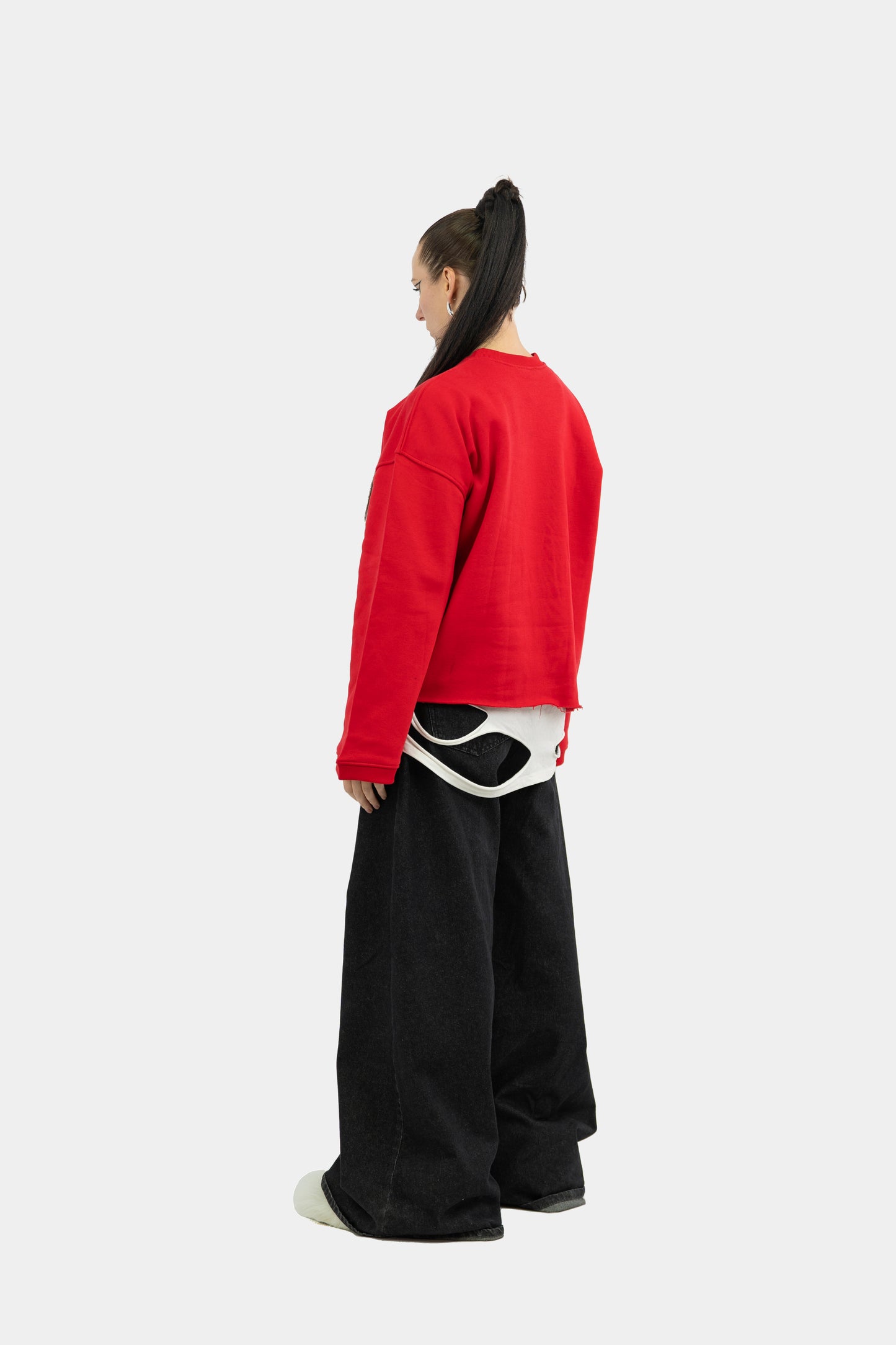008 RED CREWNECK