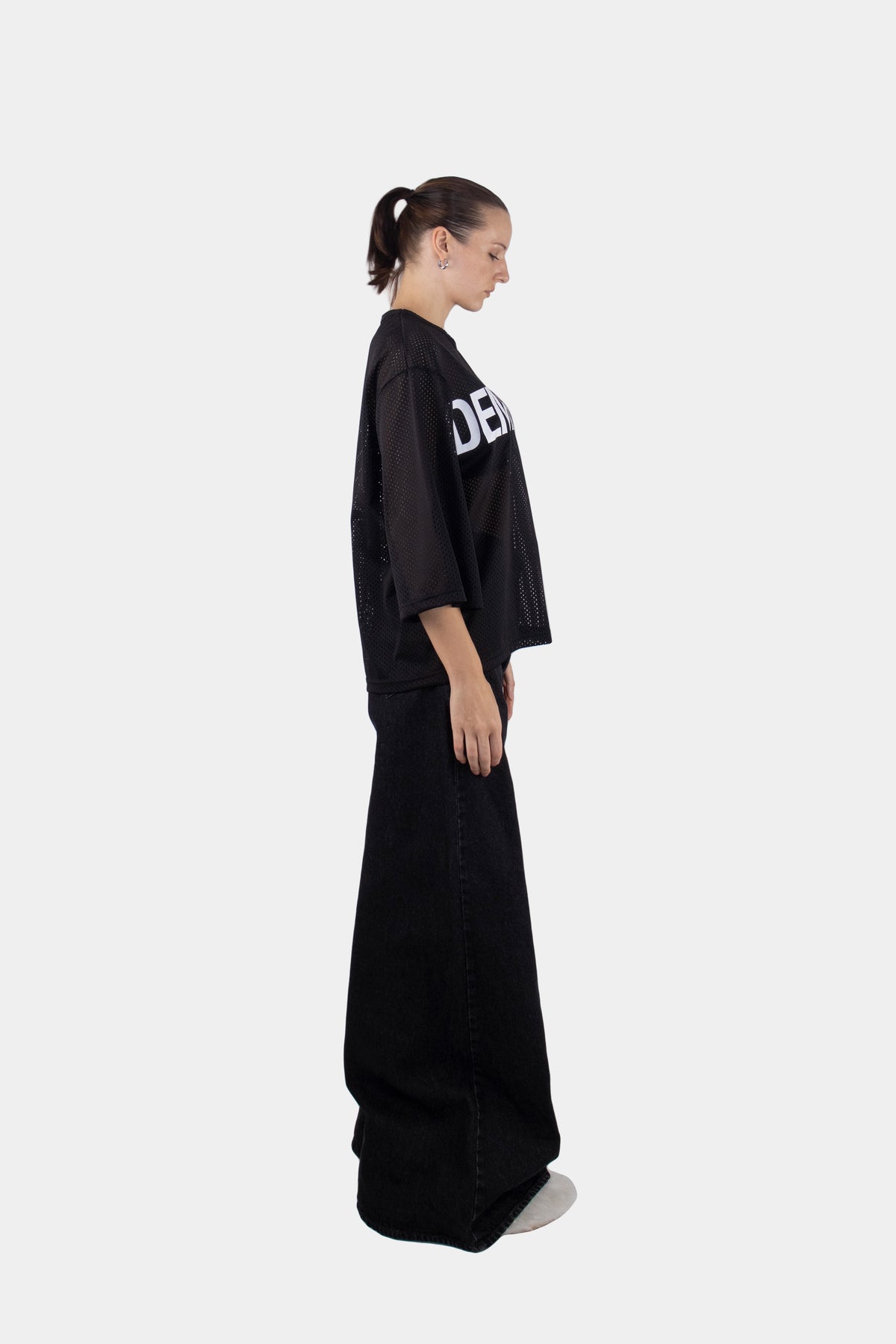 008 GRID TEE