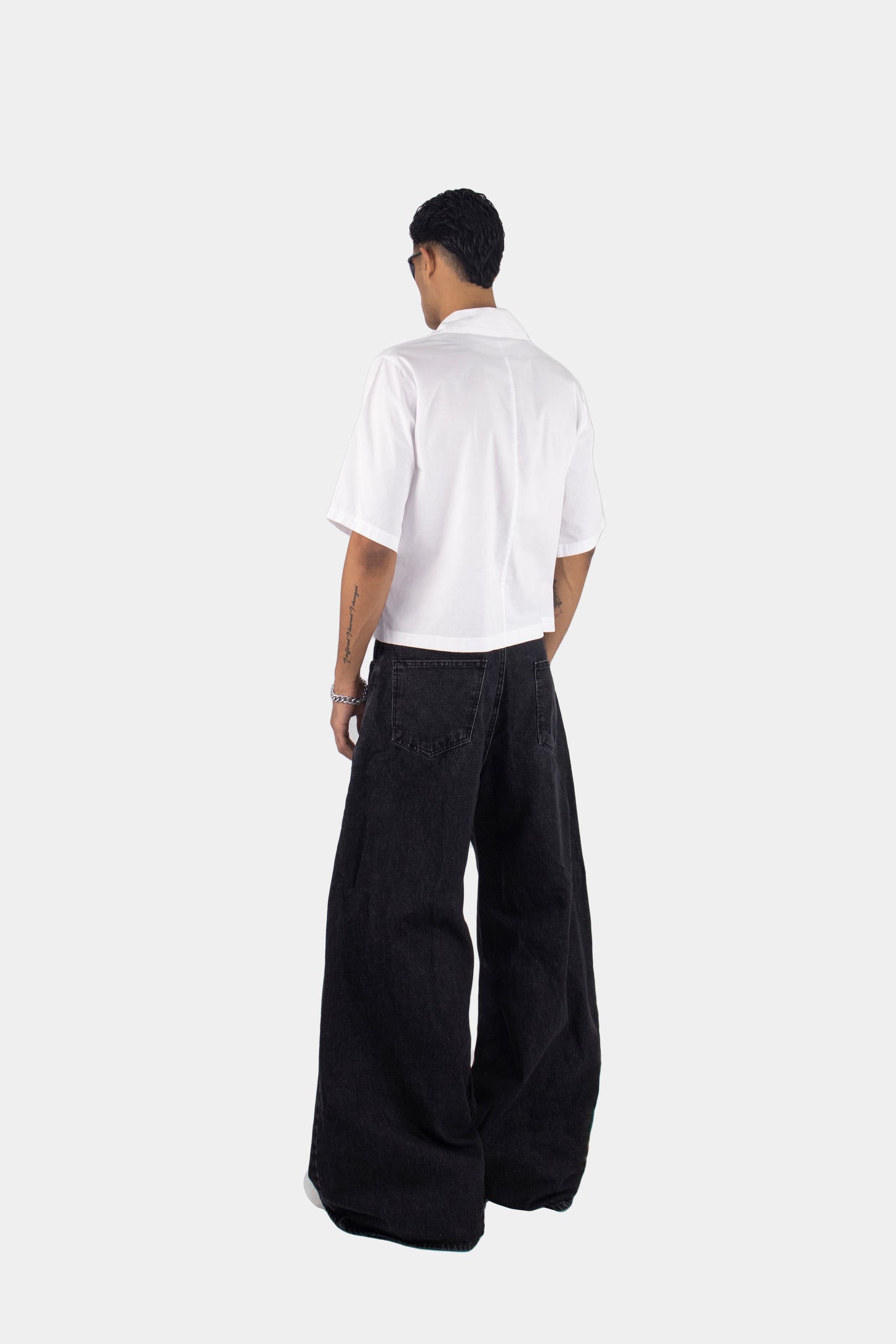 002 STRUCTURED SHIRT