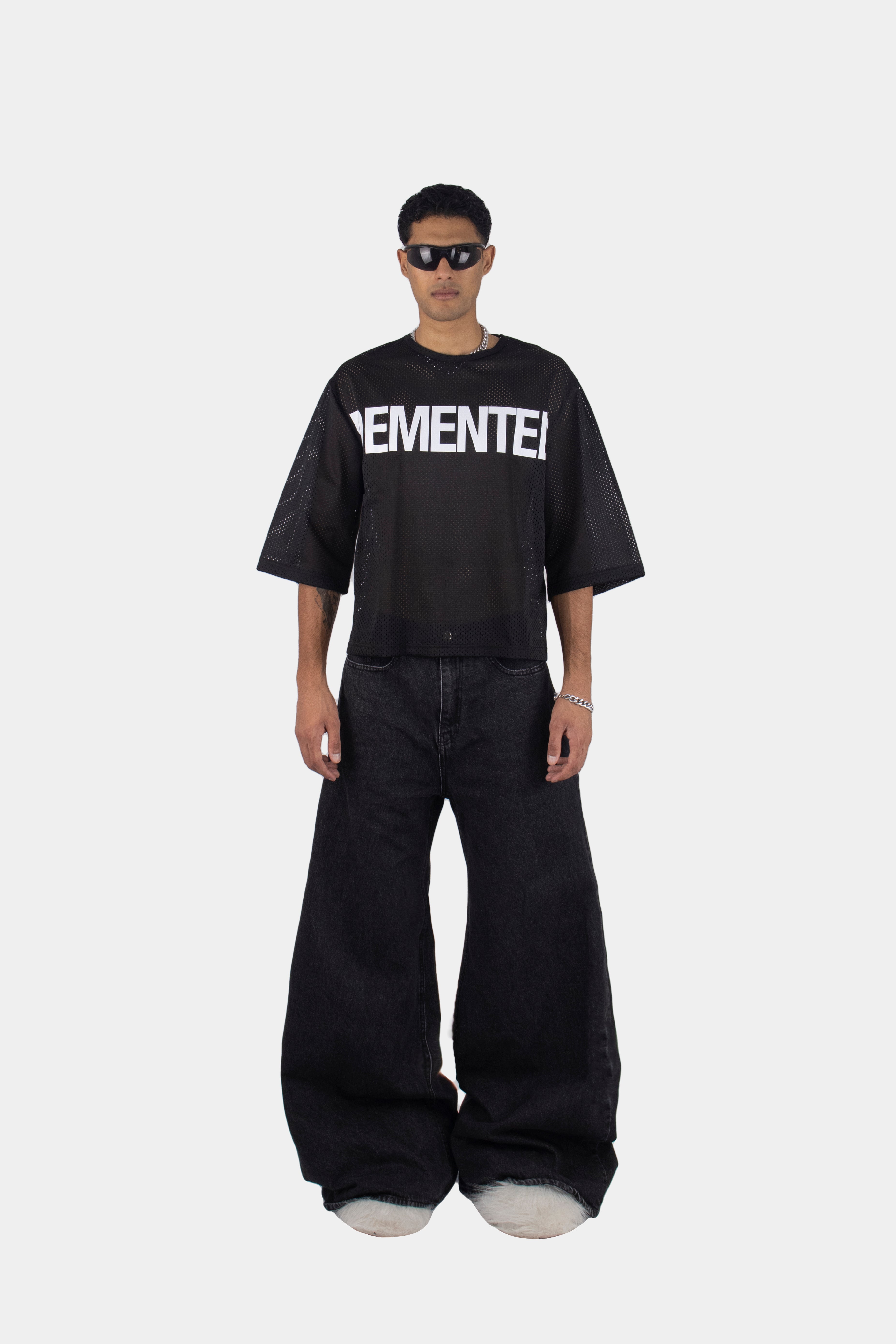 003 GRID TEE