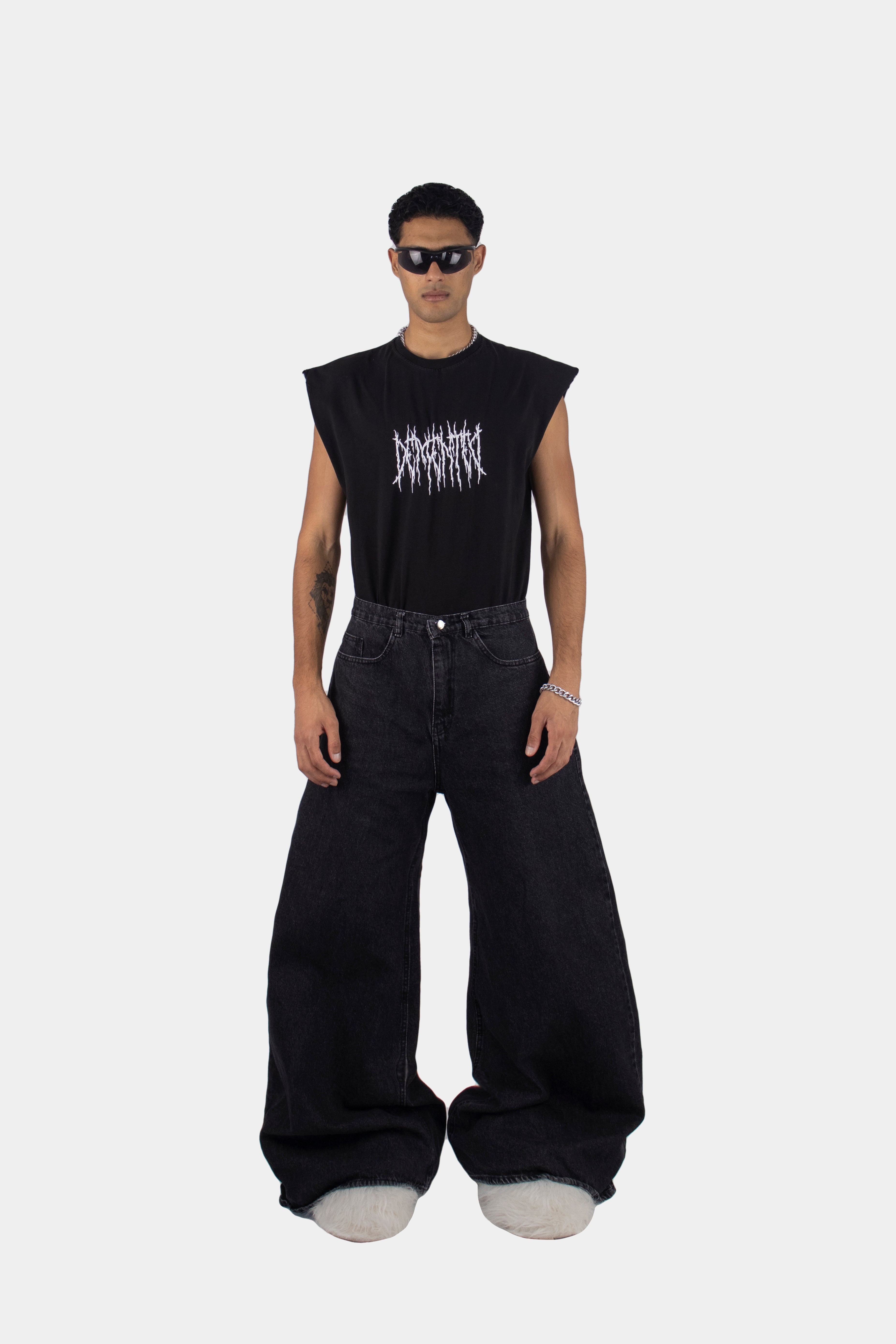 004 REWORKED TEE