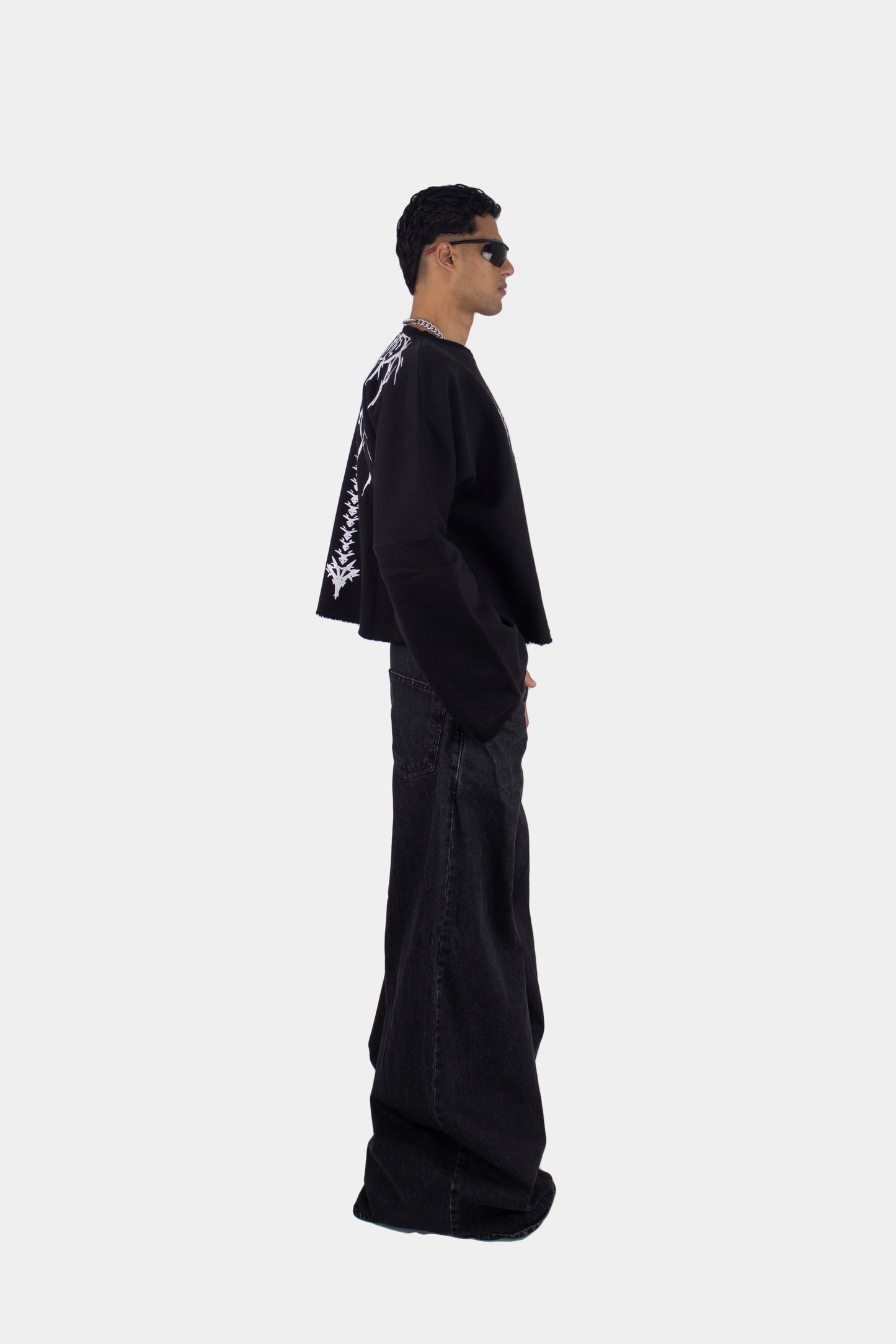 007 CROPPED CREWNECK